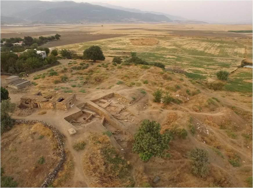 Vortrag “Plant ways in Middle Bronze Age Anatolia — An archaeobotanical investigation of seeds and fruit remains at Zincirli Höyük, south-central Turkey” von Doğa Karakaya (Reihe NeuBioArch)